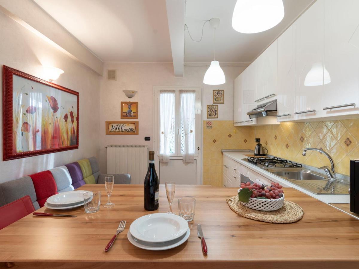 Apartment La Marina By Interhome วาลเลโครเซีย ภายนอก รูปภาพ